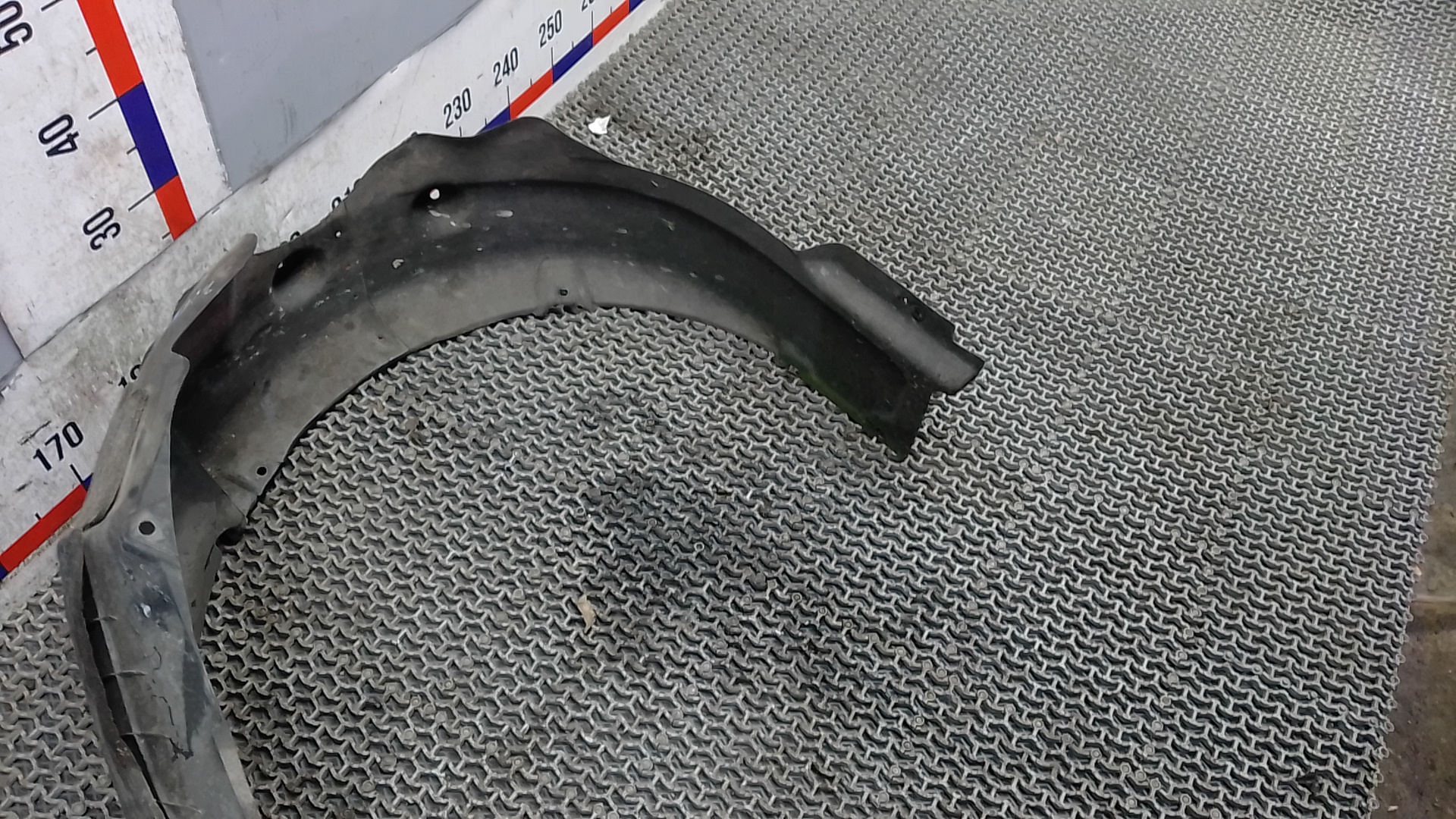 Локер передний правый