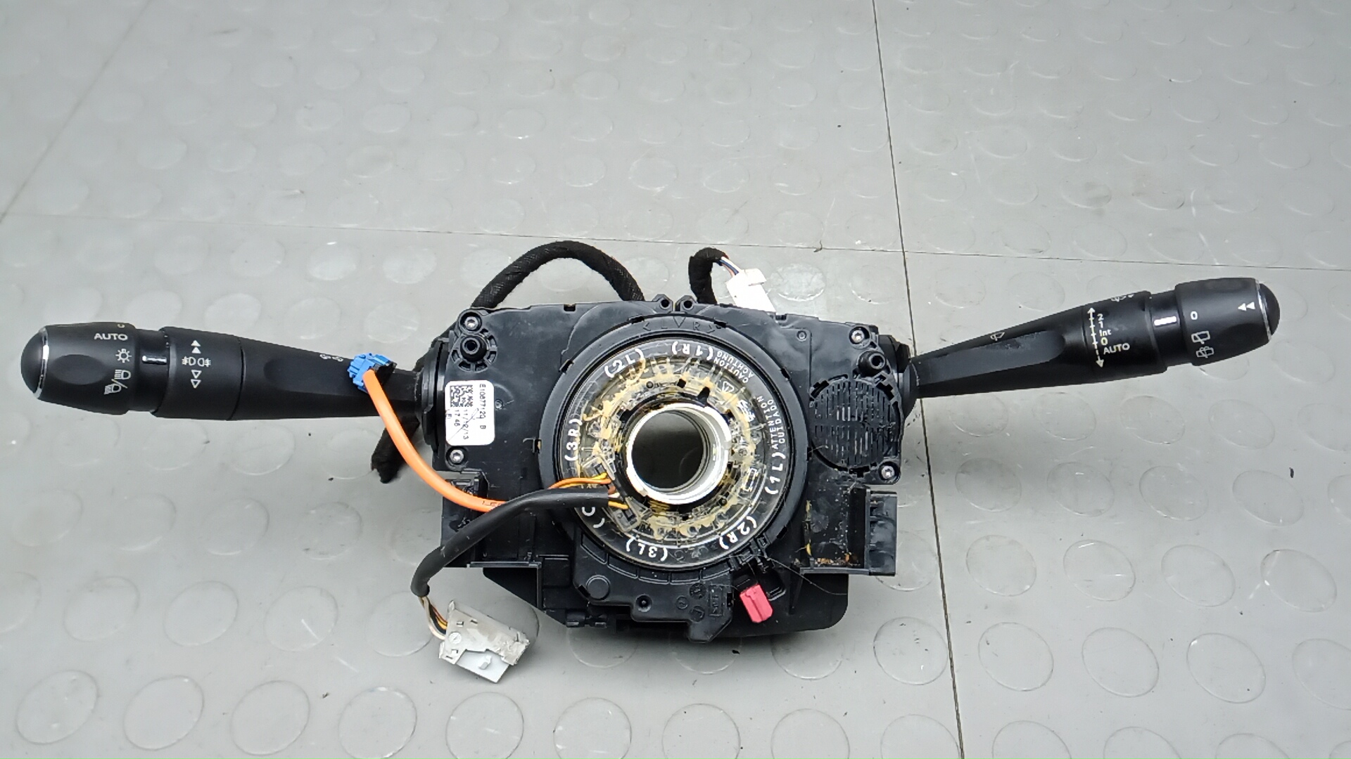 Переключатель подрулевой