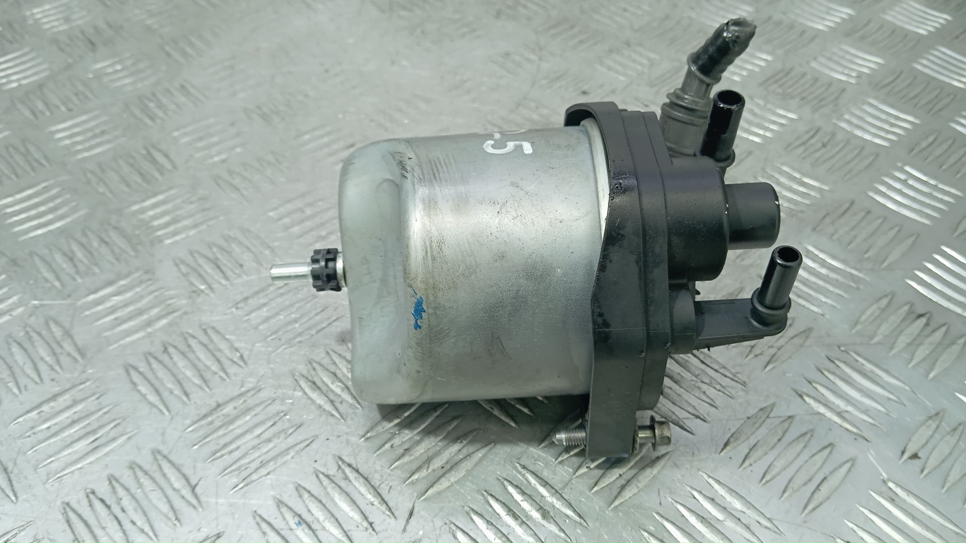 Насос топливный механический