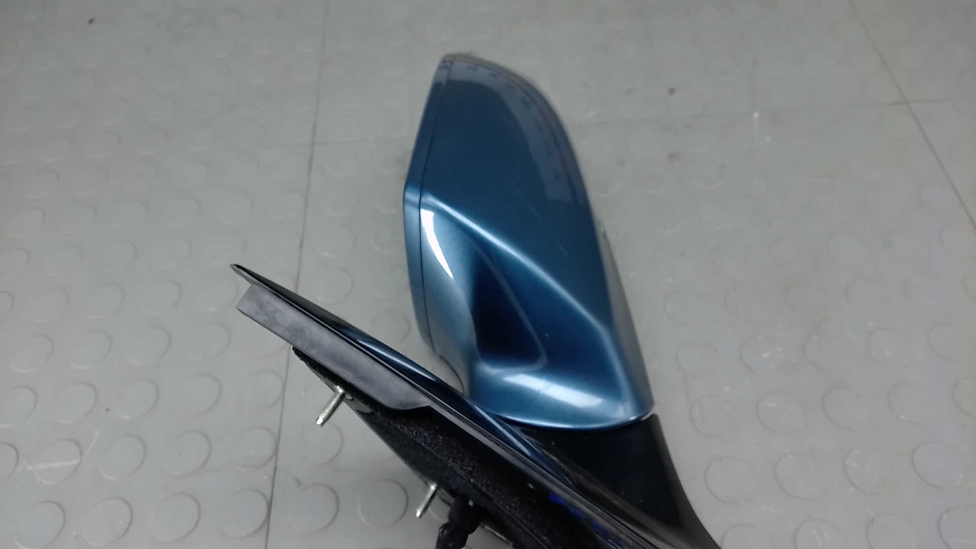 Зеркало левое электрическое