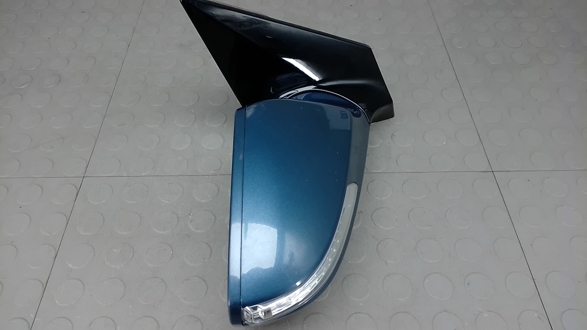 Зеркало правое электрическое