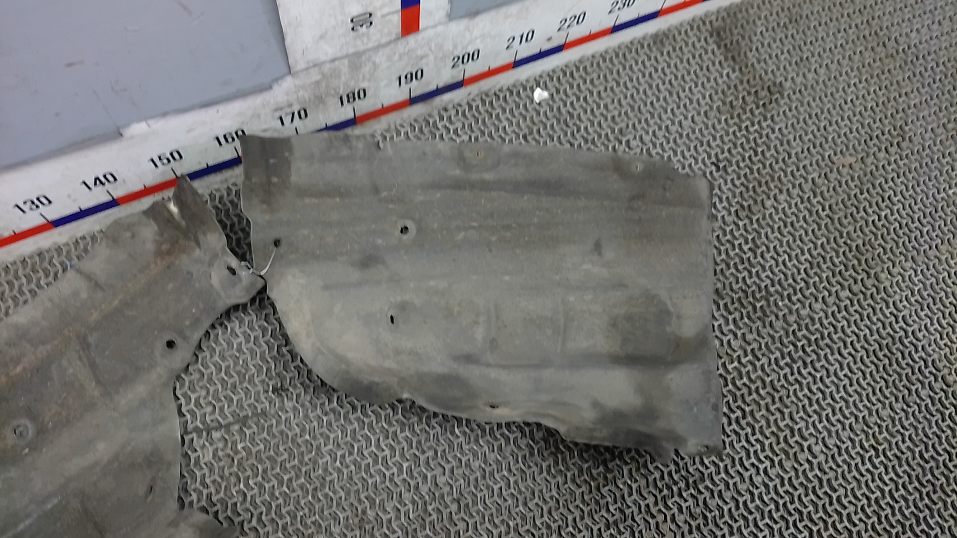 Локер передний левый