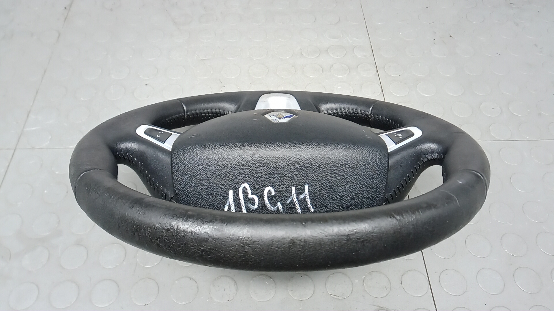 Рулевое колесо (руль)