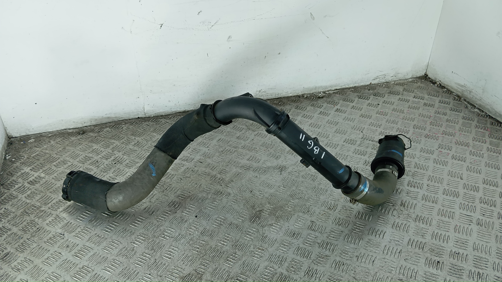 Патрубок интеркулера