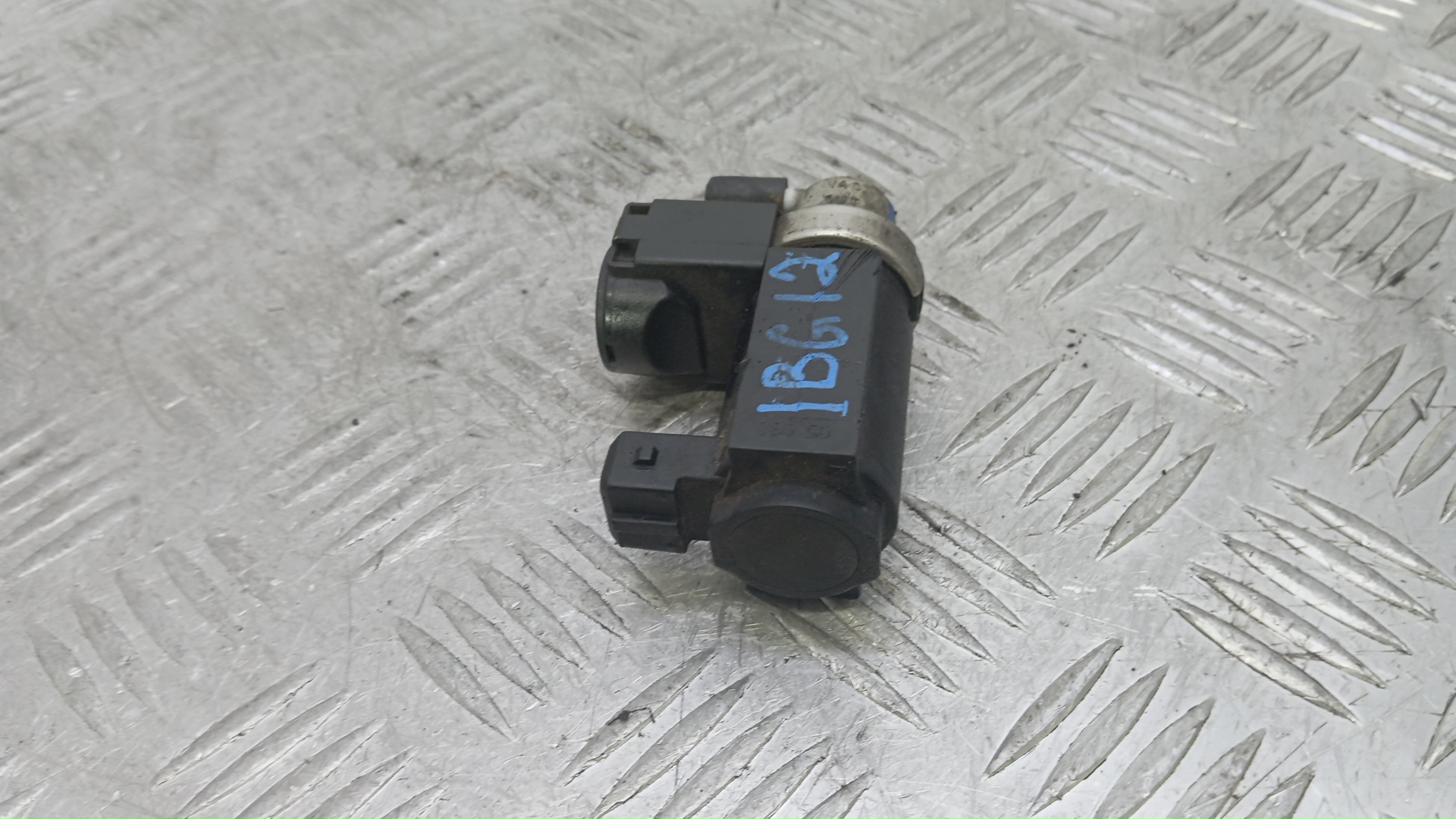 Клапан электромагнитный