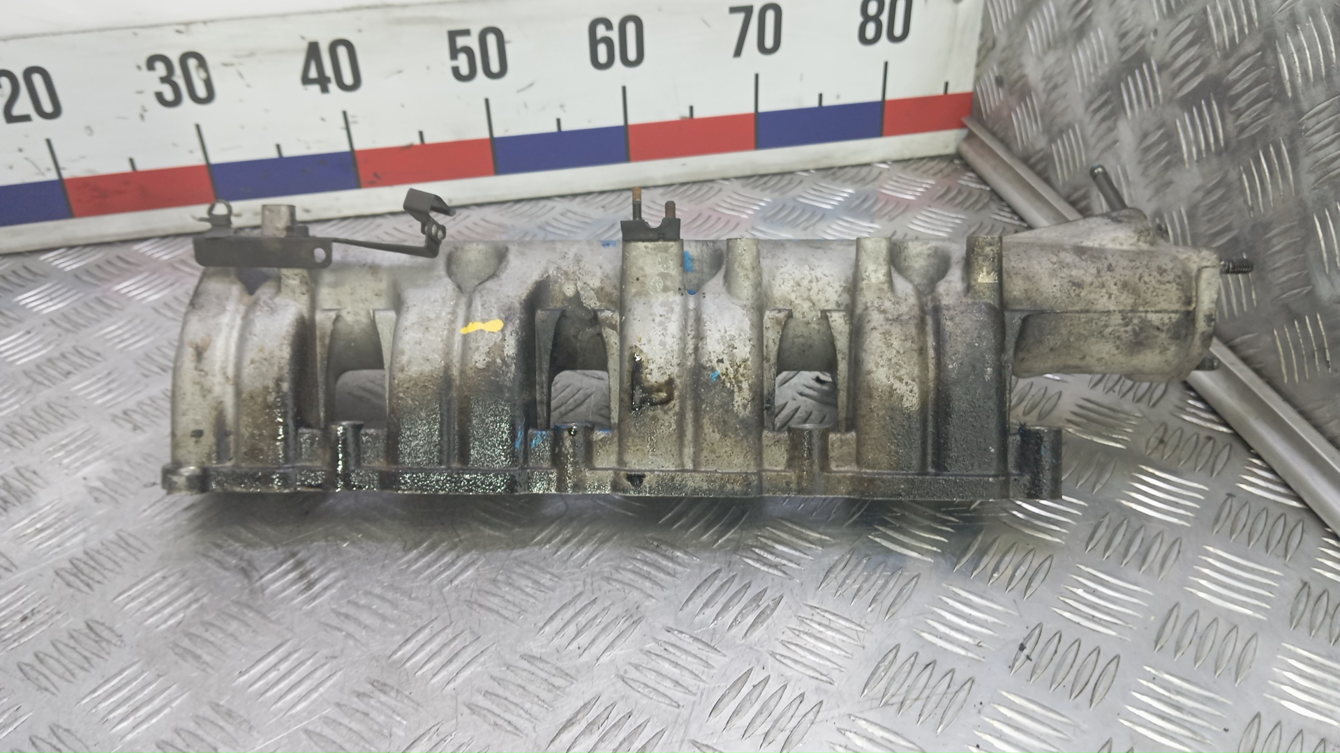 Коллектор впускной