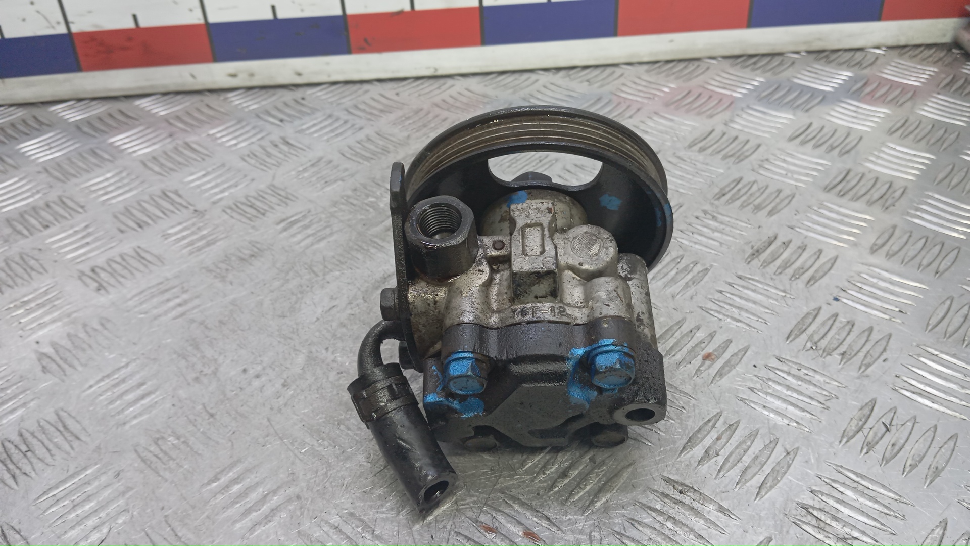 Насос ГУР (гидроусилитель руля)