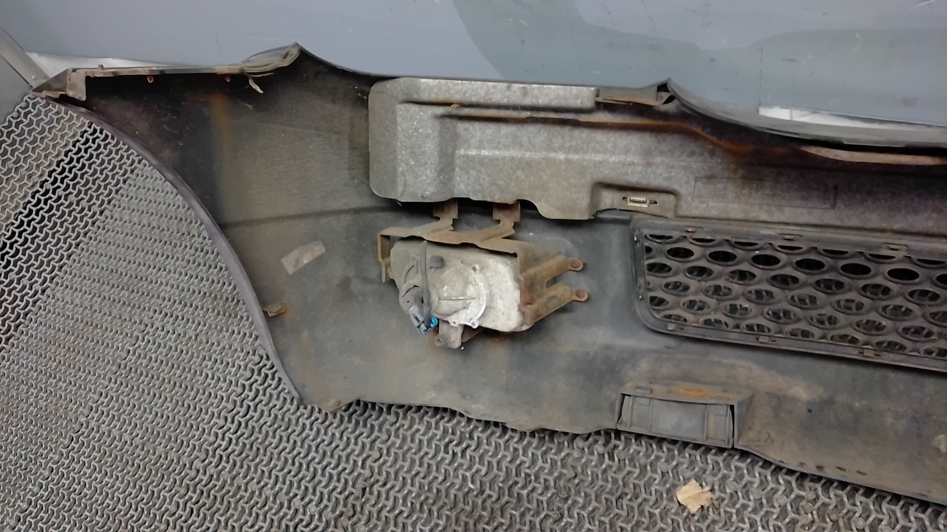 Бампер передний