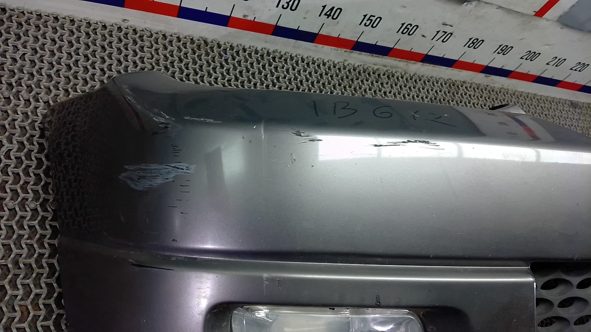 Бампер передний