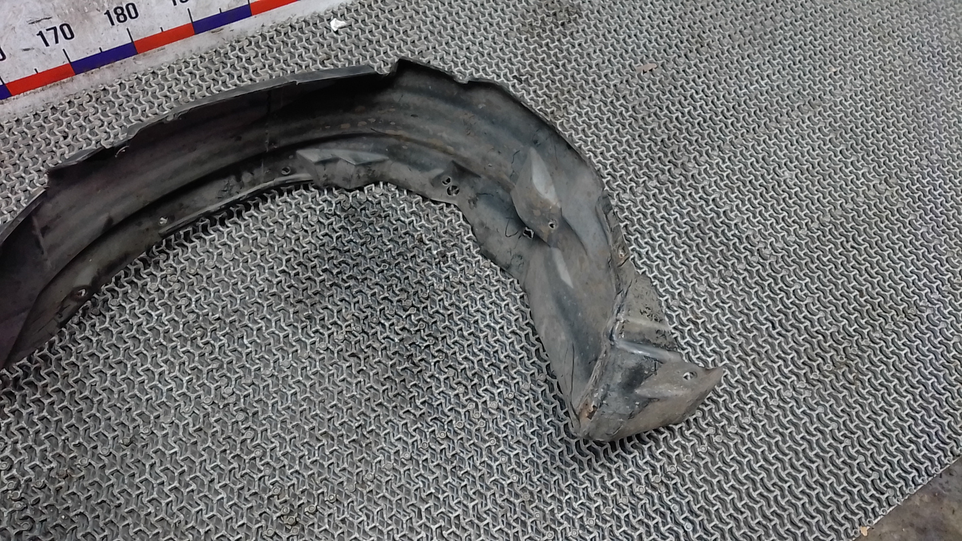 Локер передний левый