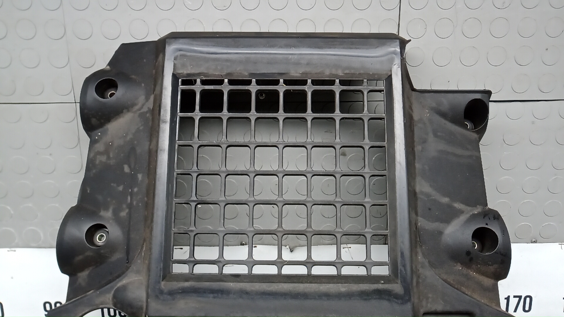 Защита антигравийная