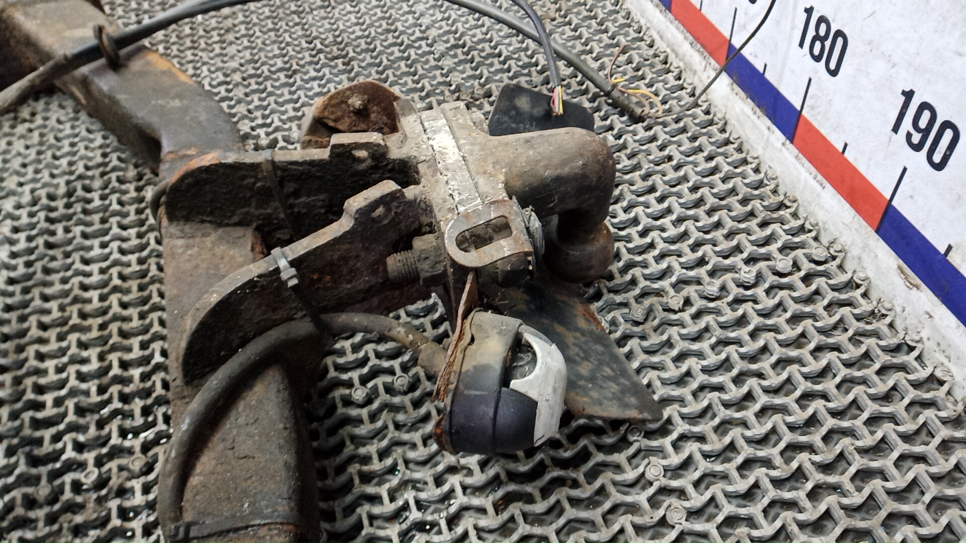 Сцепное устройство (Фаркоп)