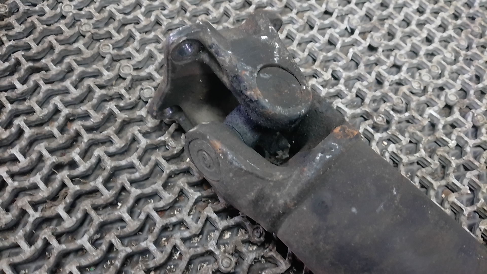 Вал карданный