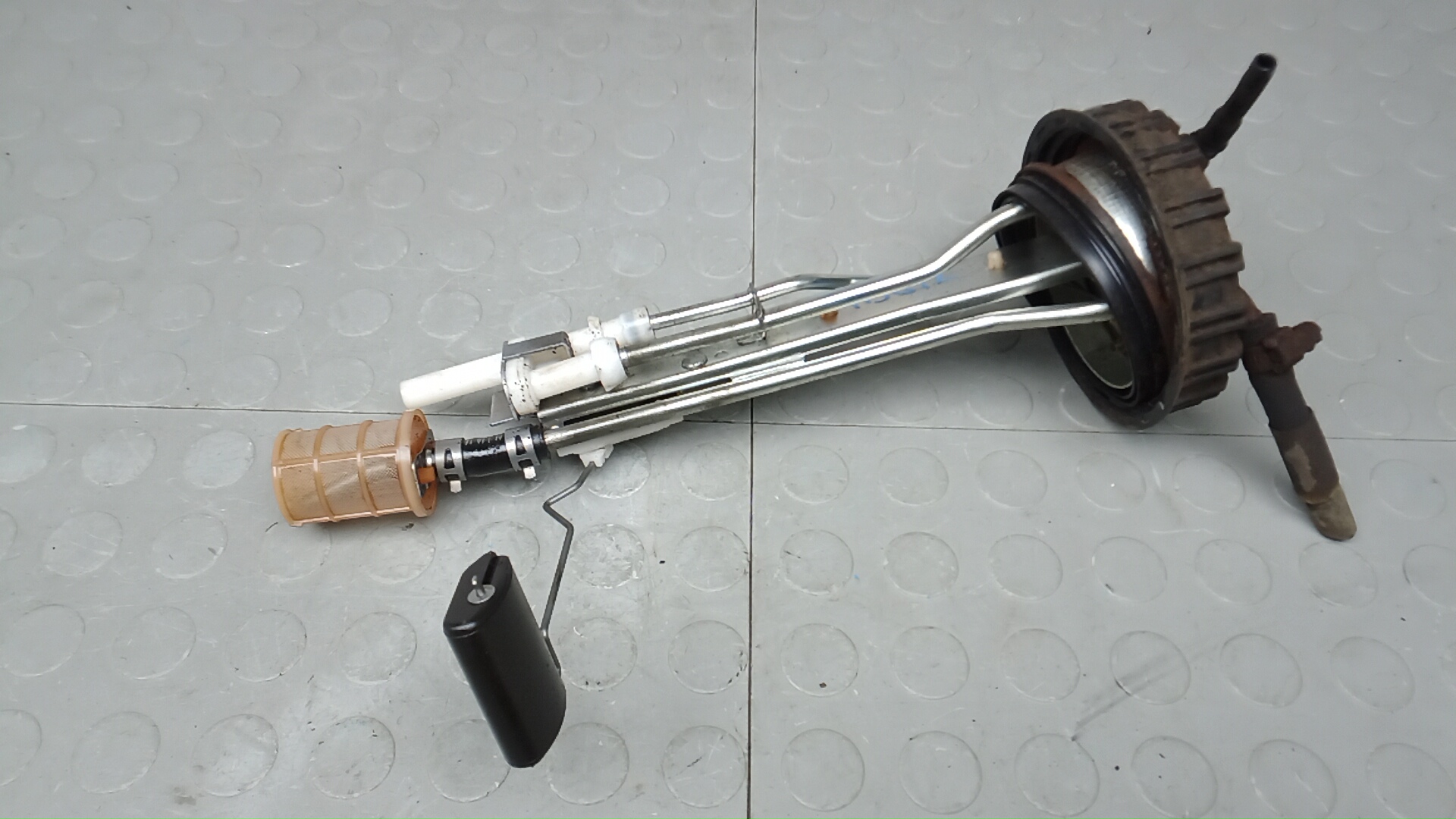 Датчик уровня топлива