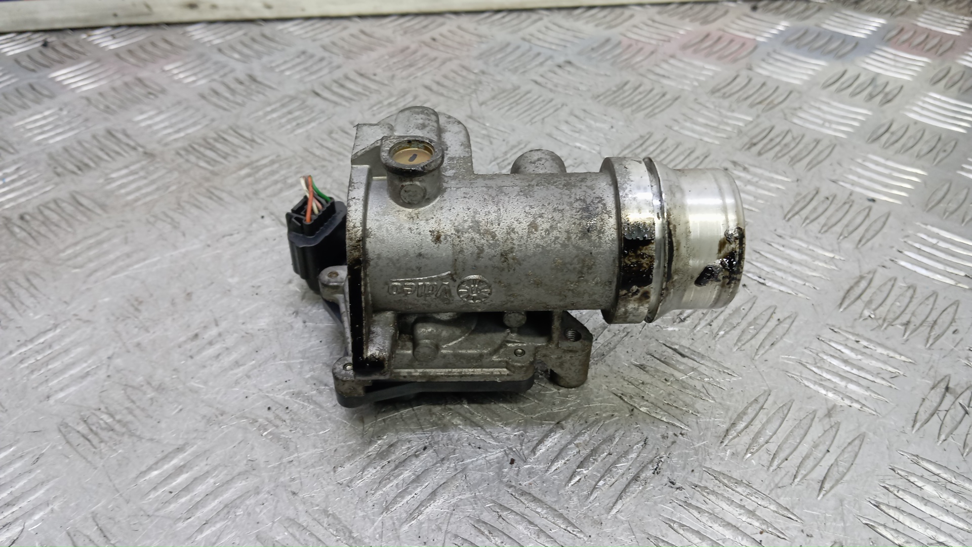 Заслонка дроссельная электрическая