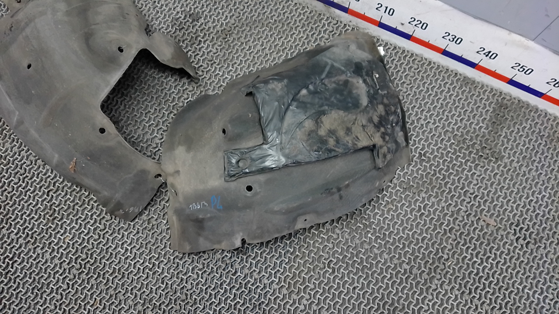 Локер передний левый