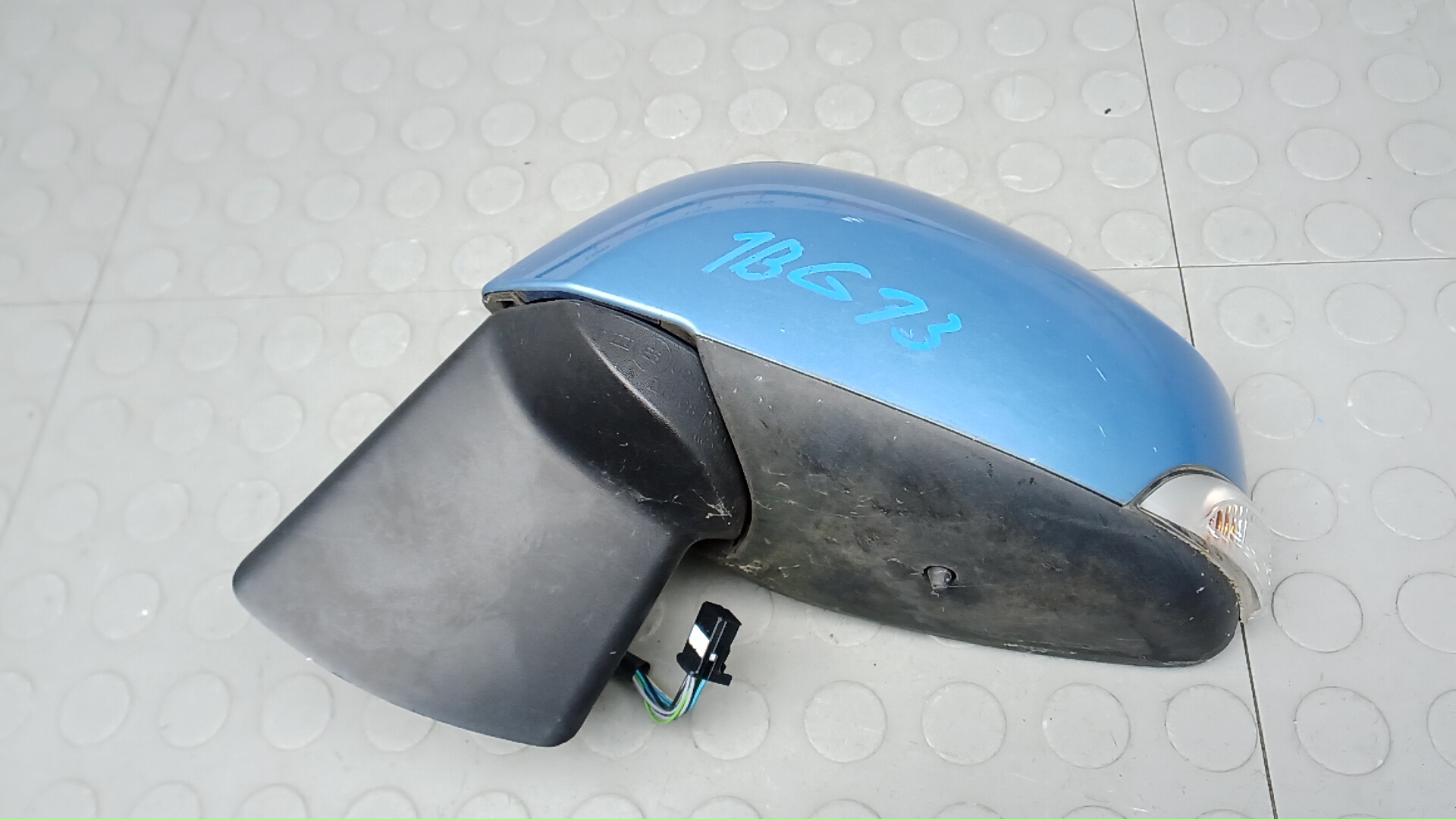 Зеркало левое электрическое