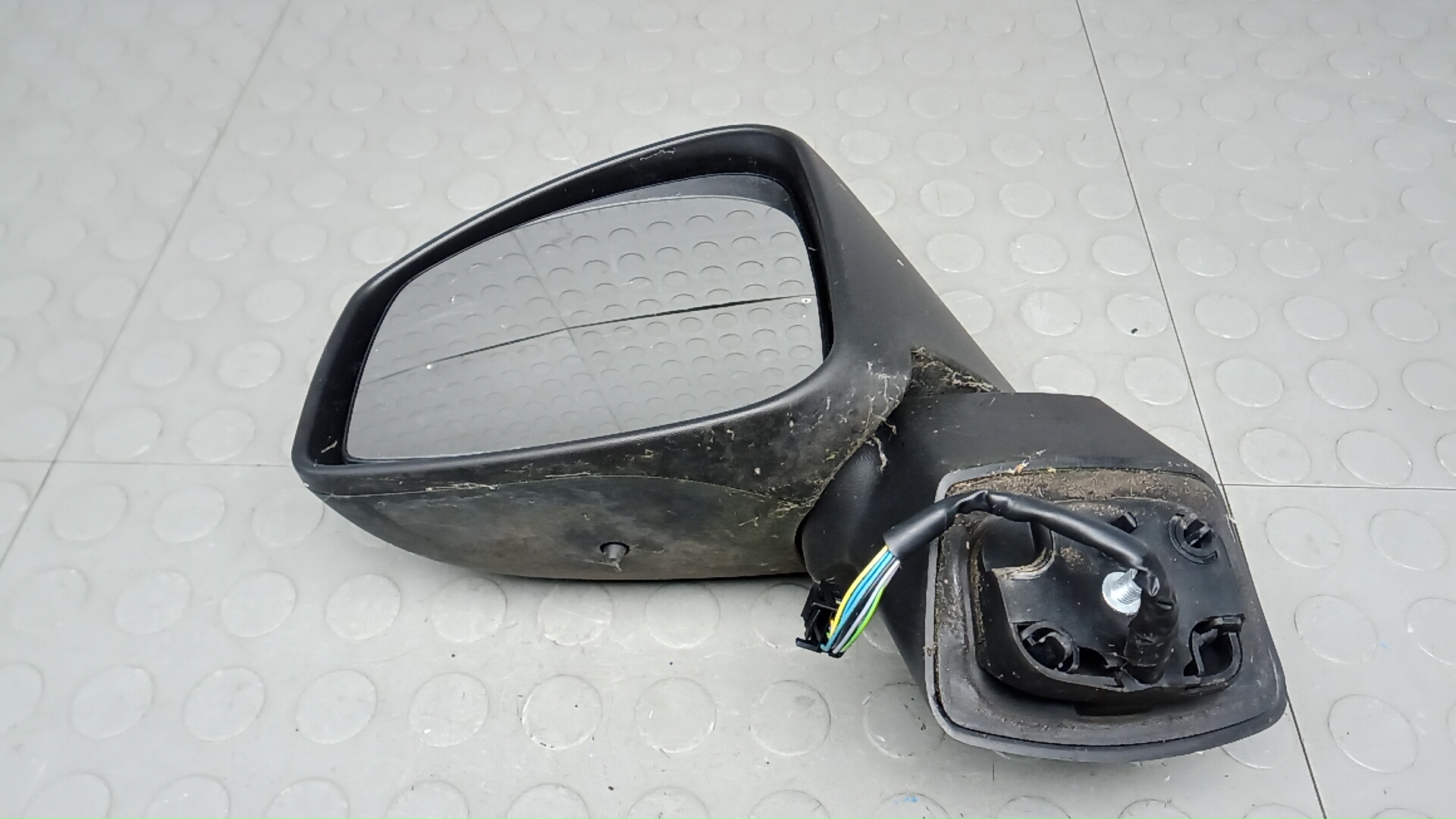 Зеркало левое электрическое