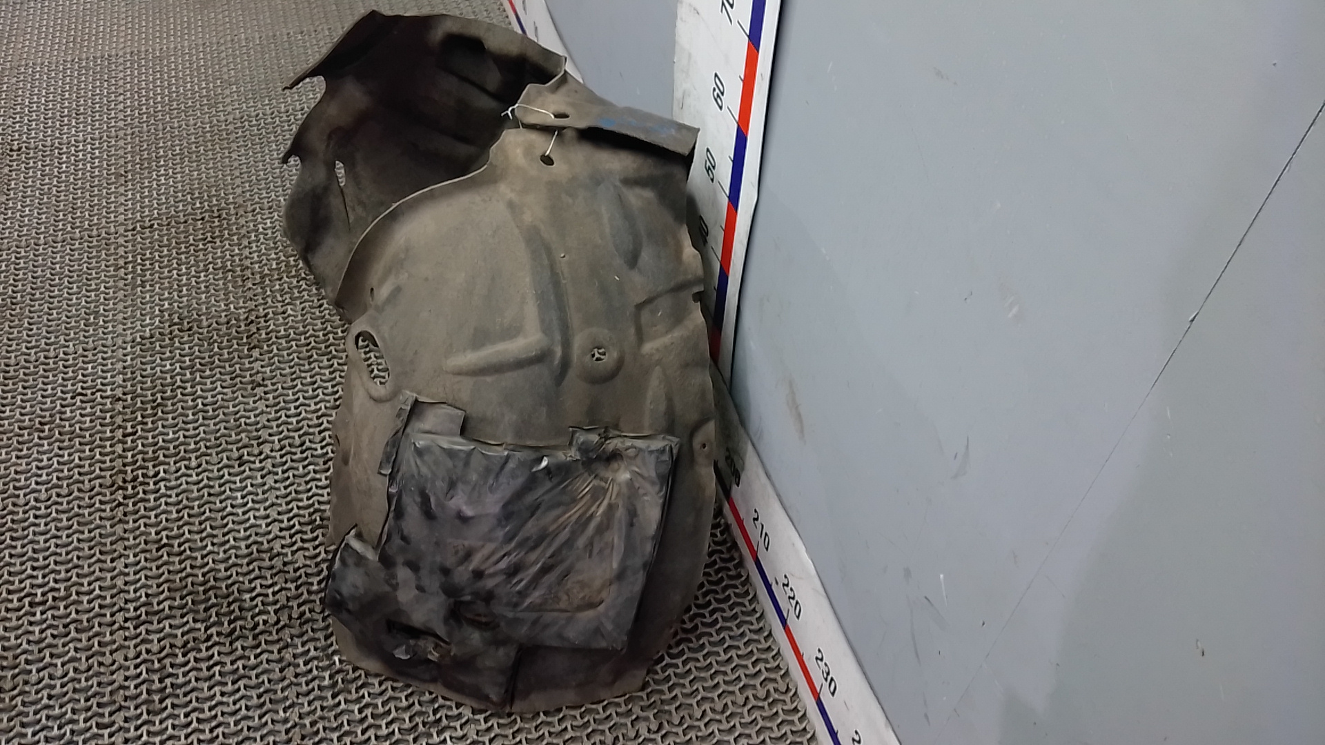 Локер передний правый