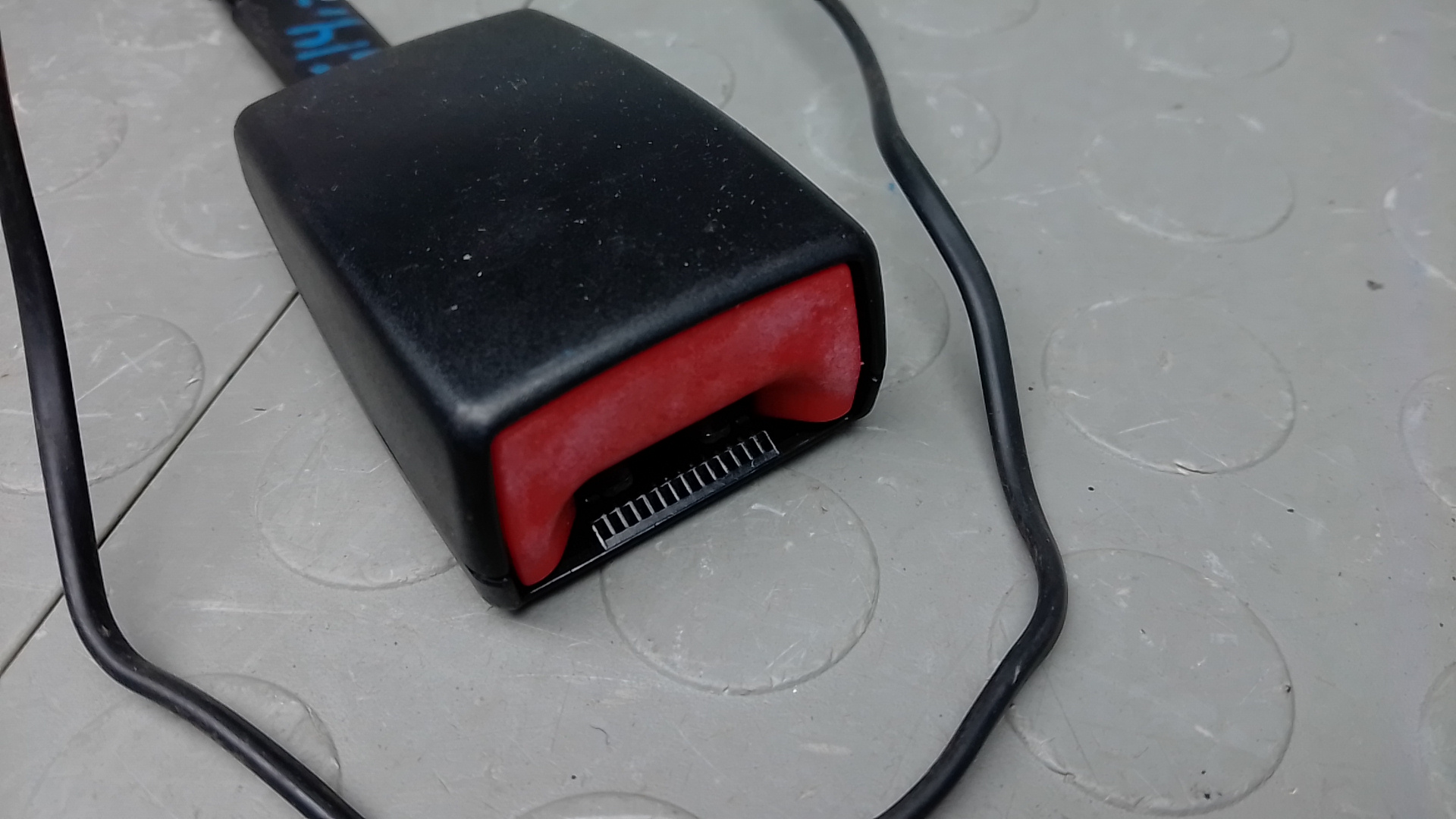 Защелка ремня безопасности