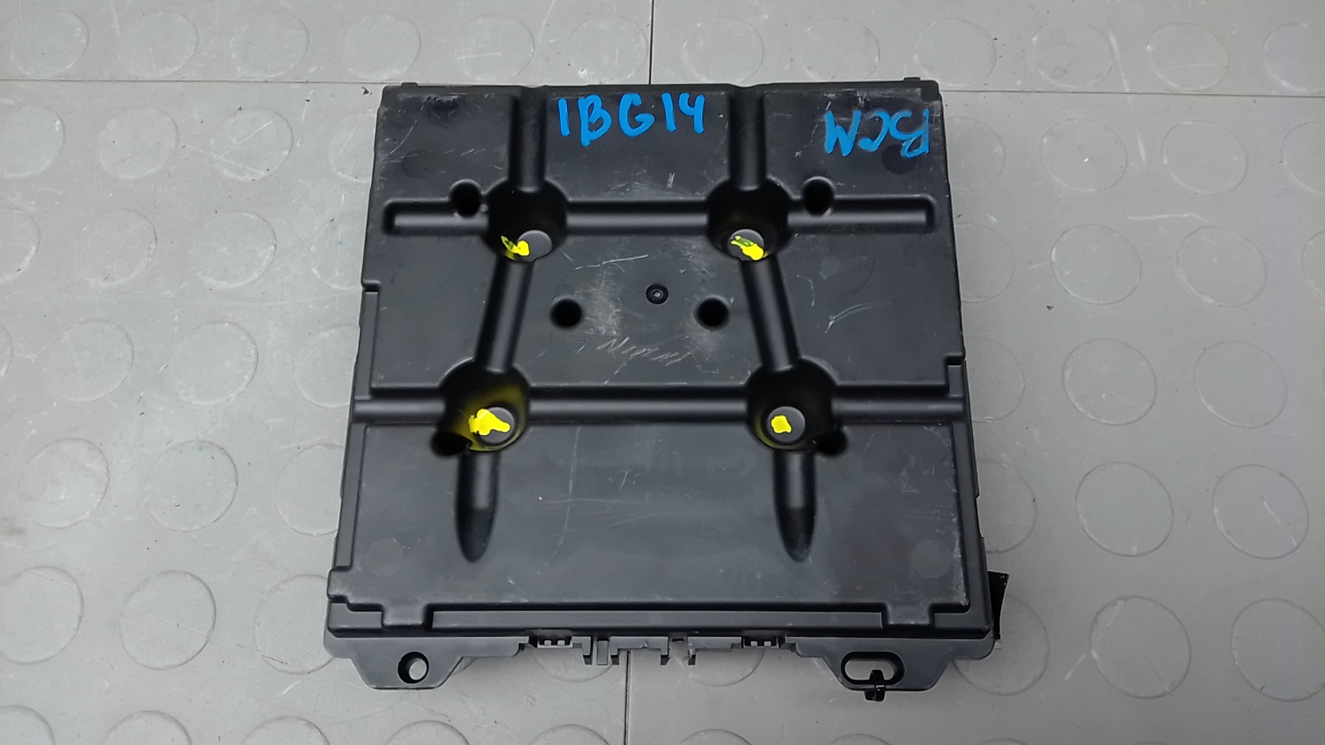 Блок предохранителей