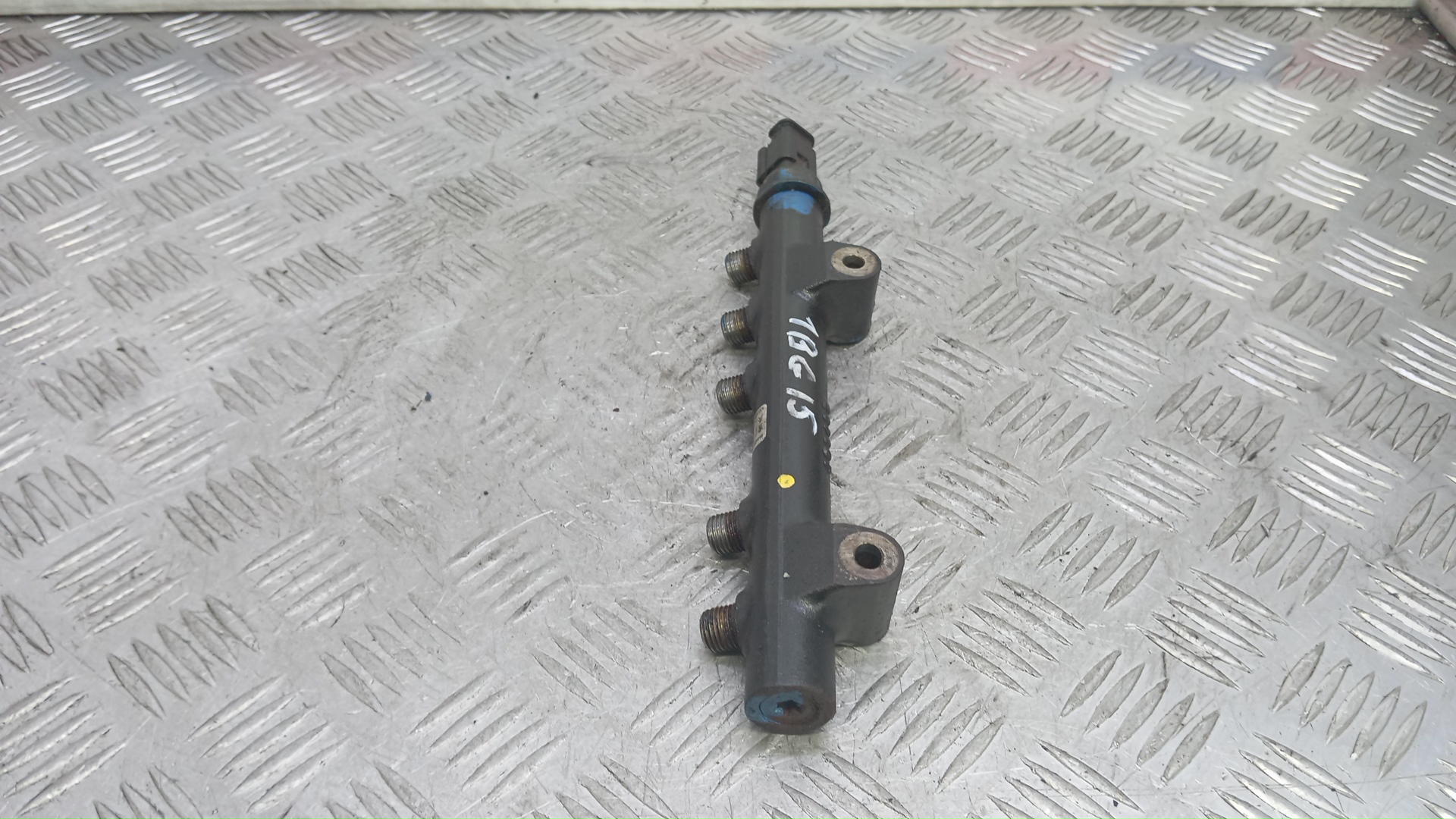 Рейка топливная (рампа)