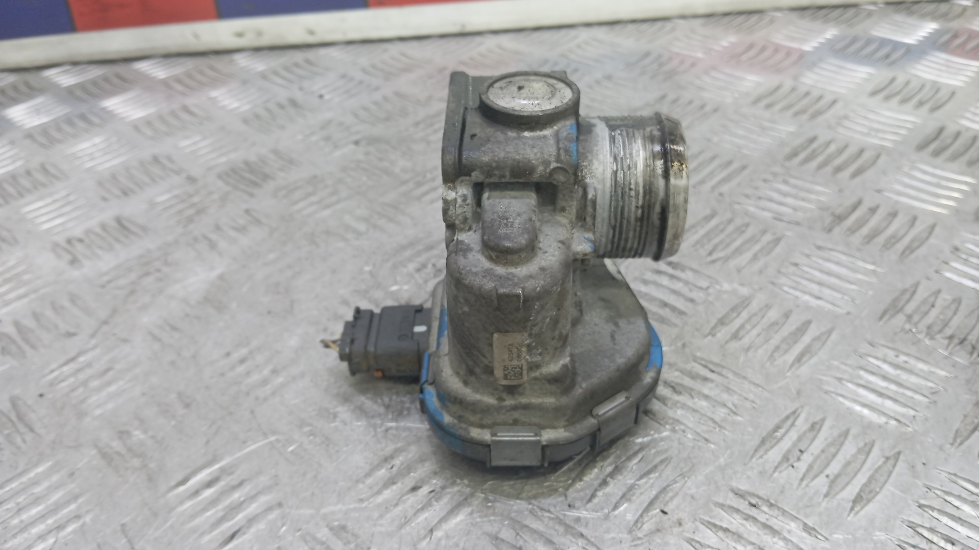 Заслонка дроссельная электрическая