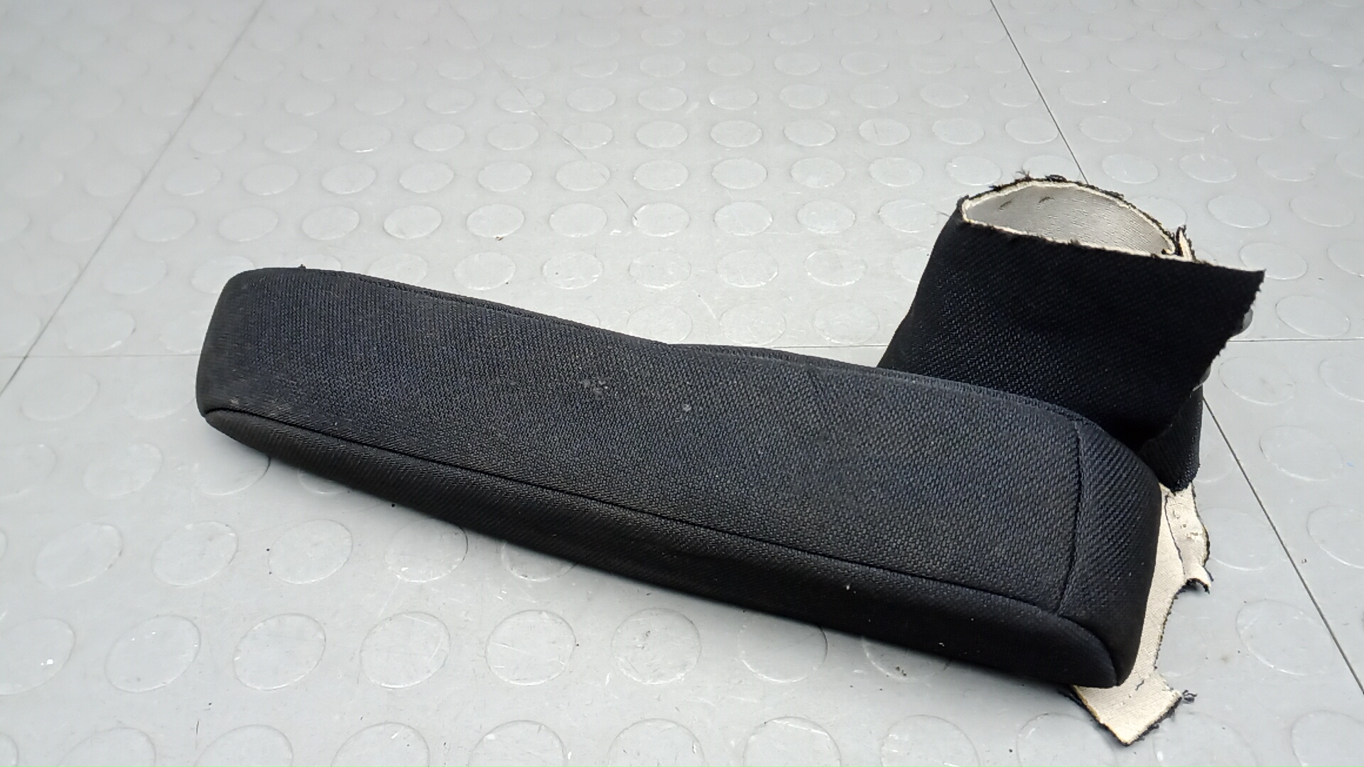 Подлокотник