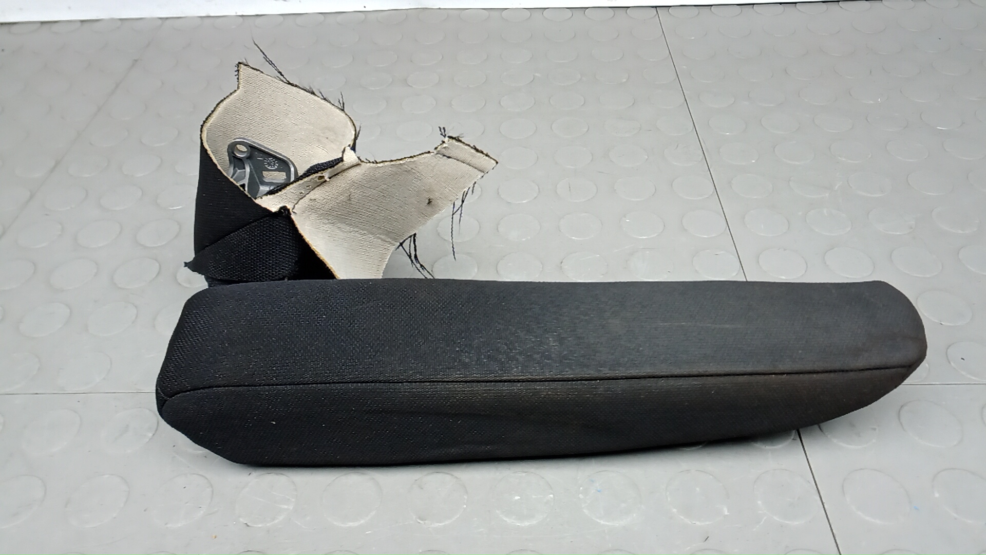 Подлокотник