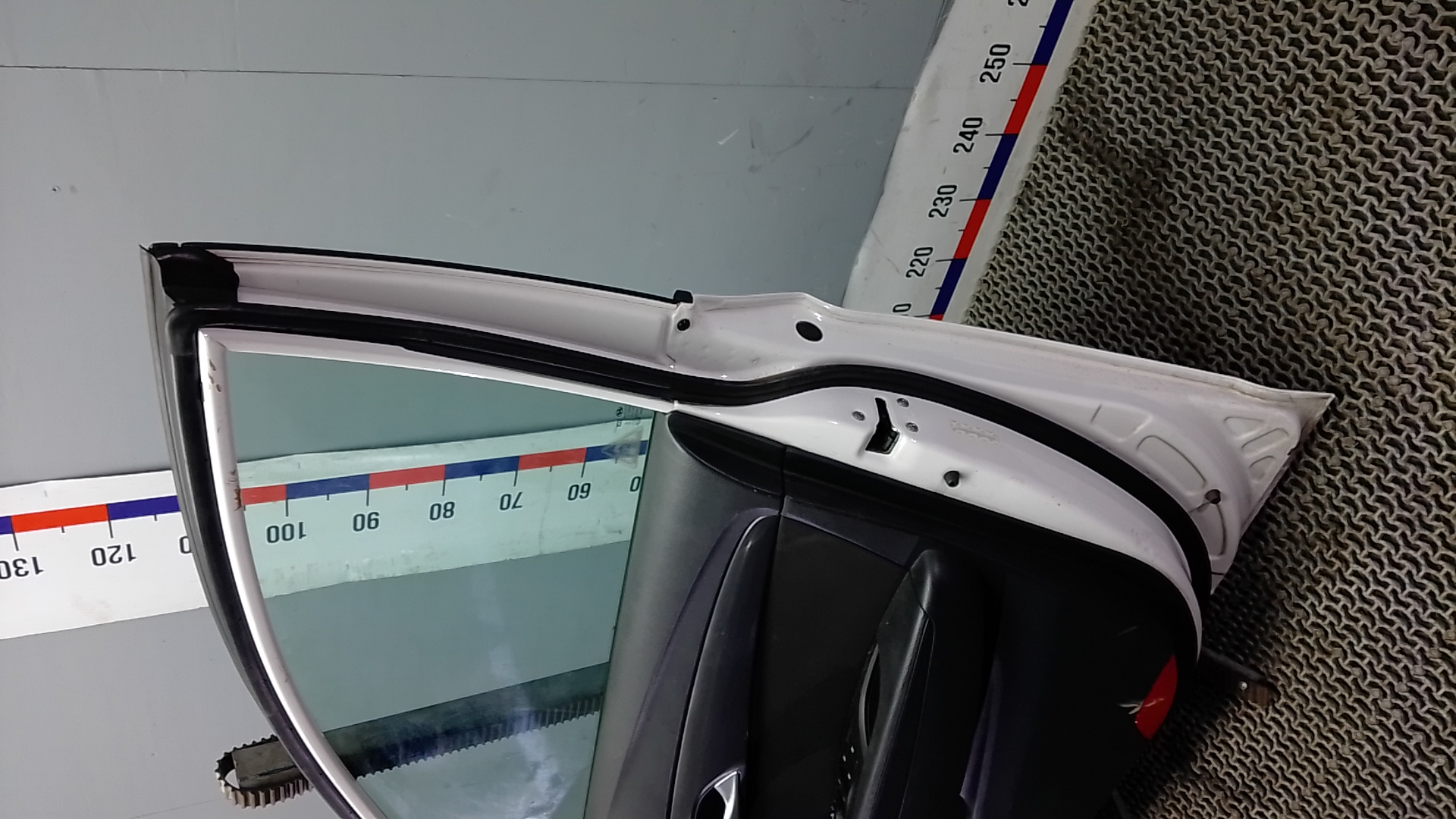 Дверь передняя правая