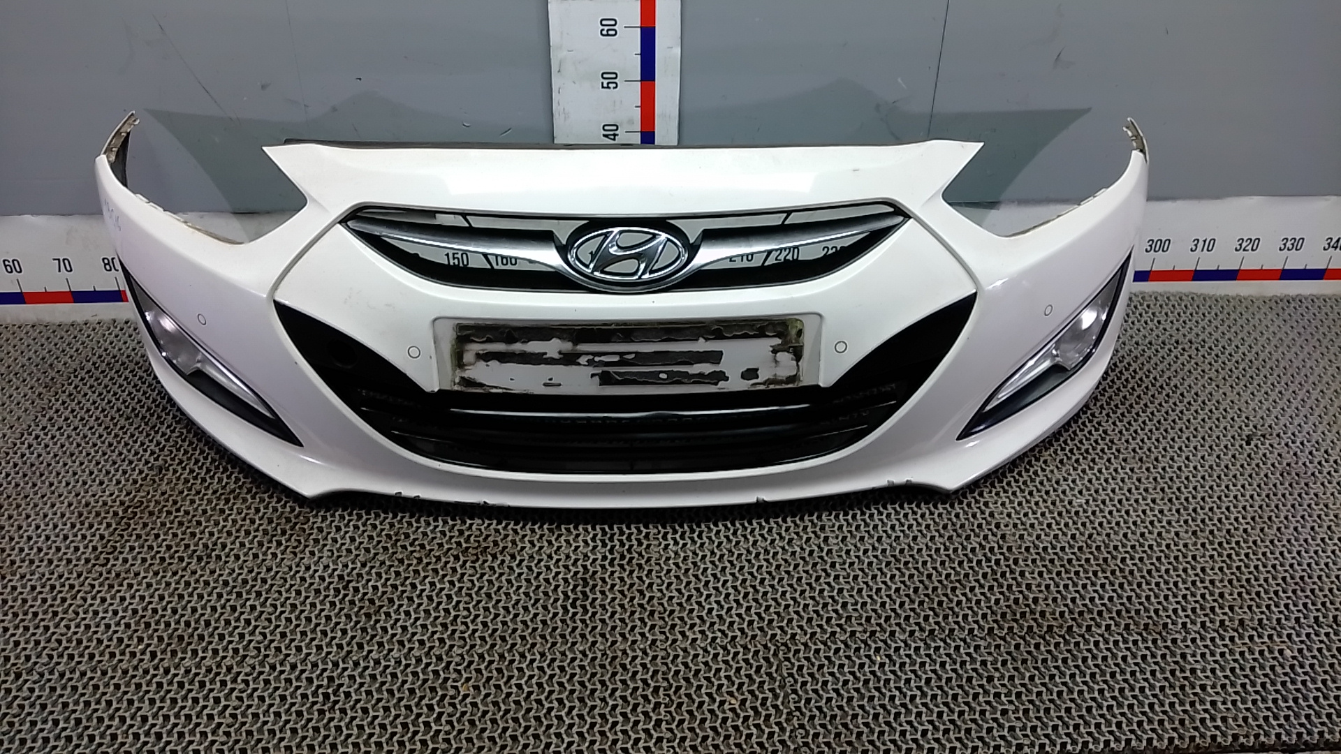 Бампер передний