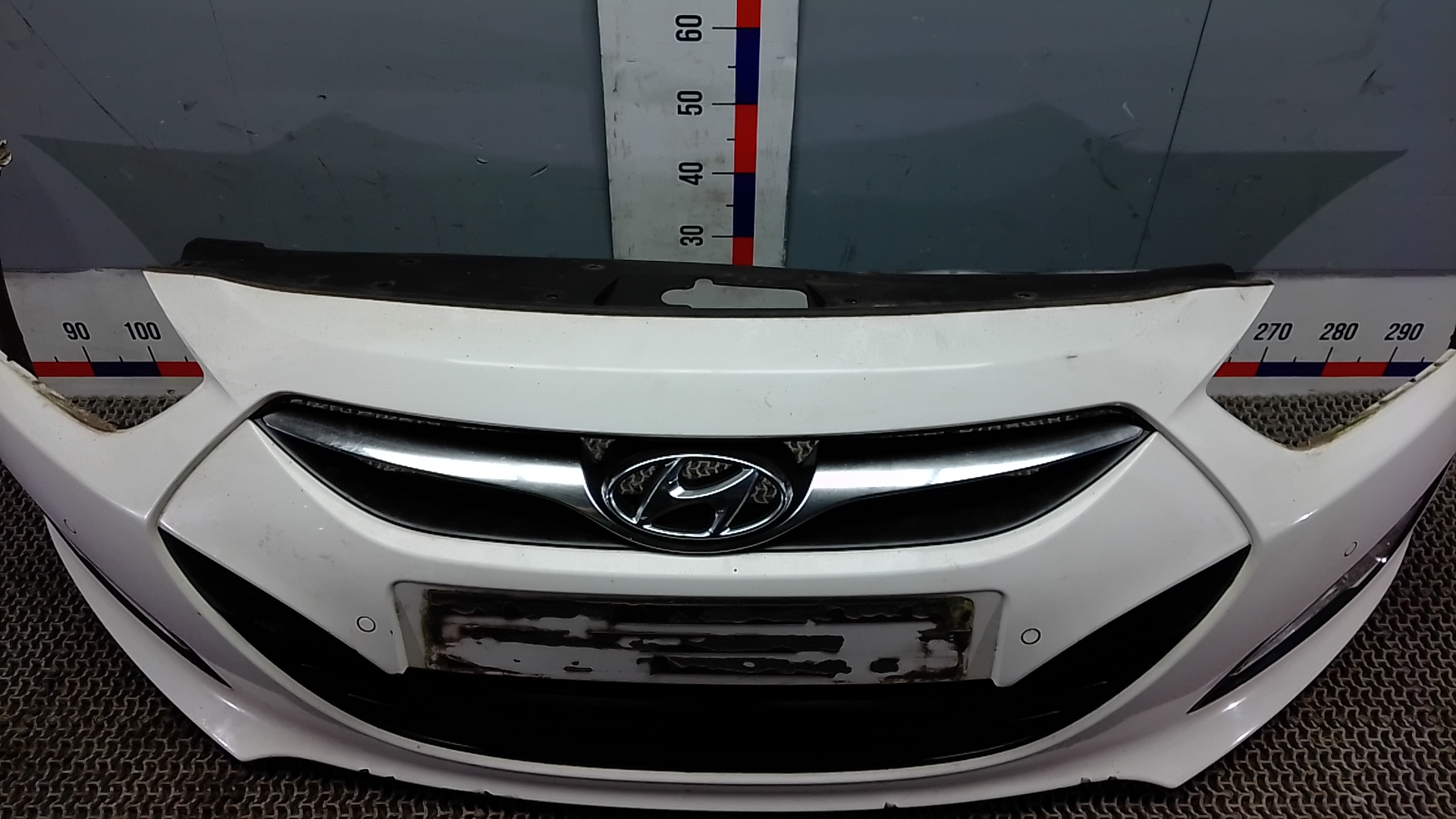 Бампер передний