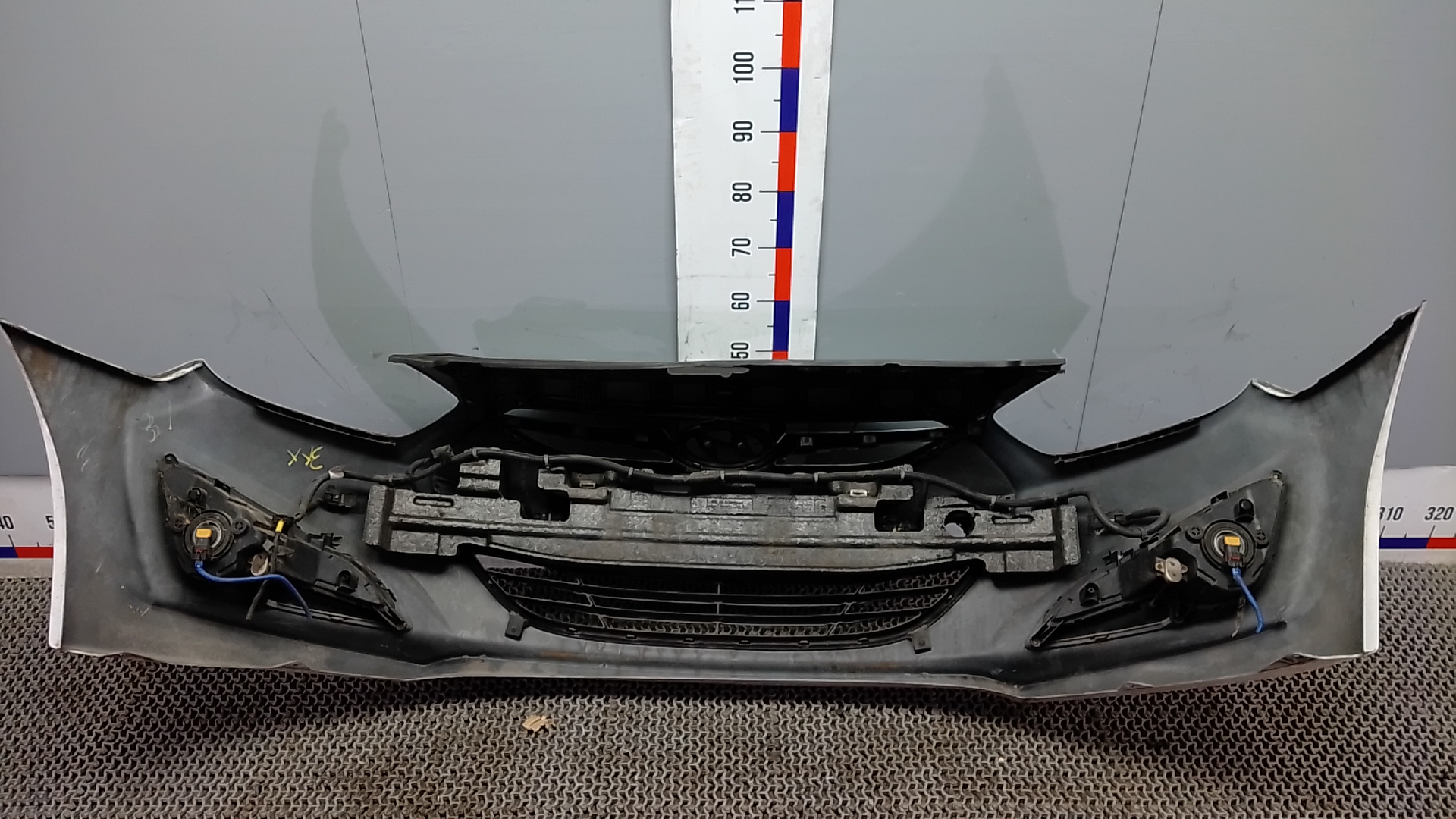 Бампер передний