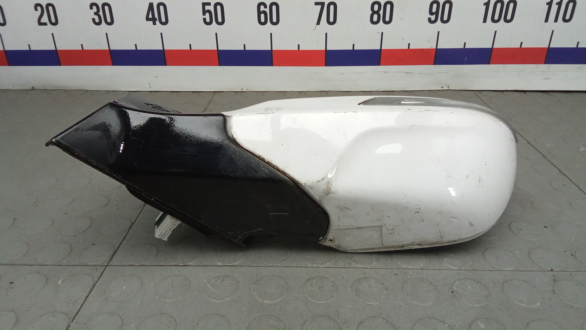 Зеркало левое электрическое