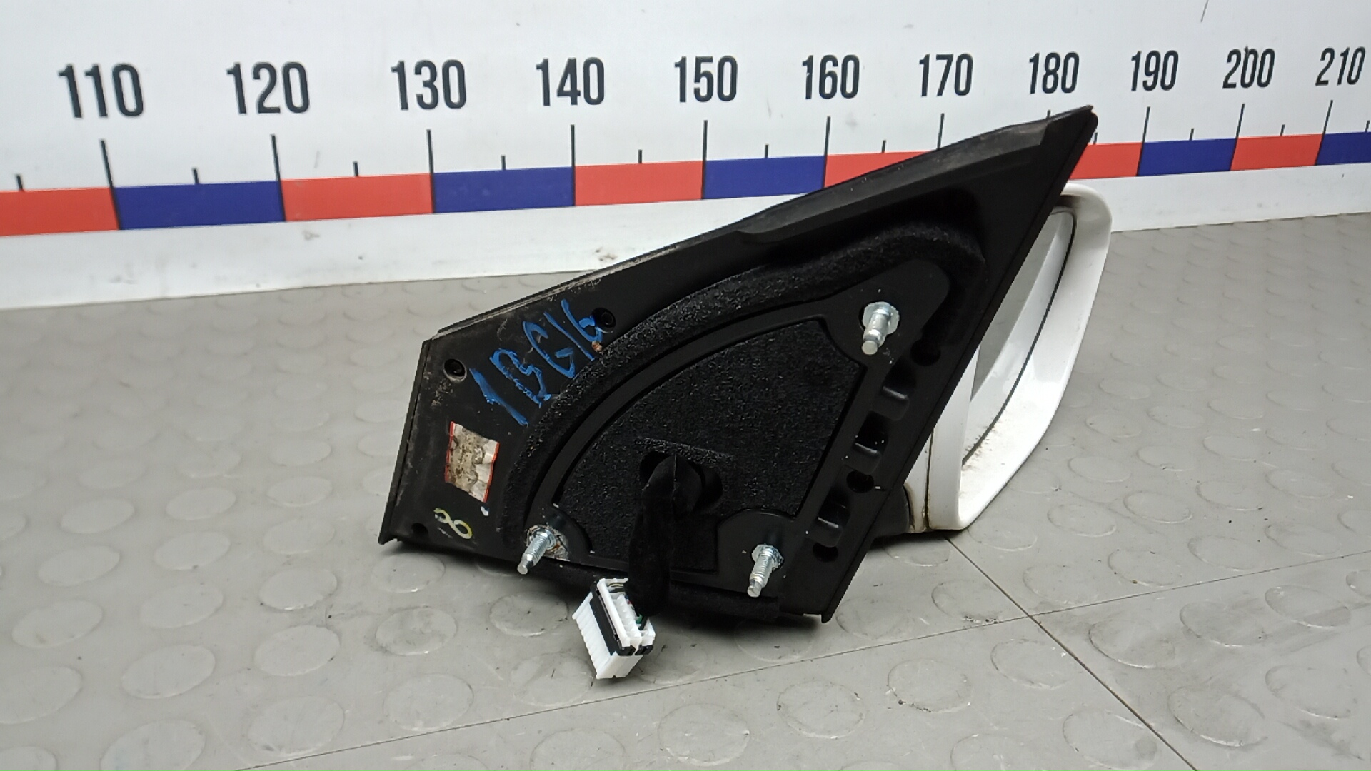 Зеркало правое электрическое