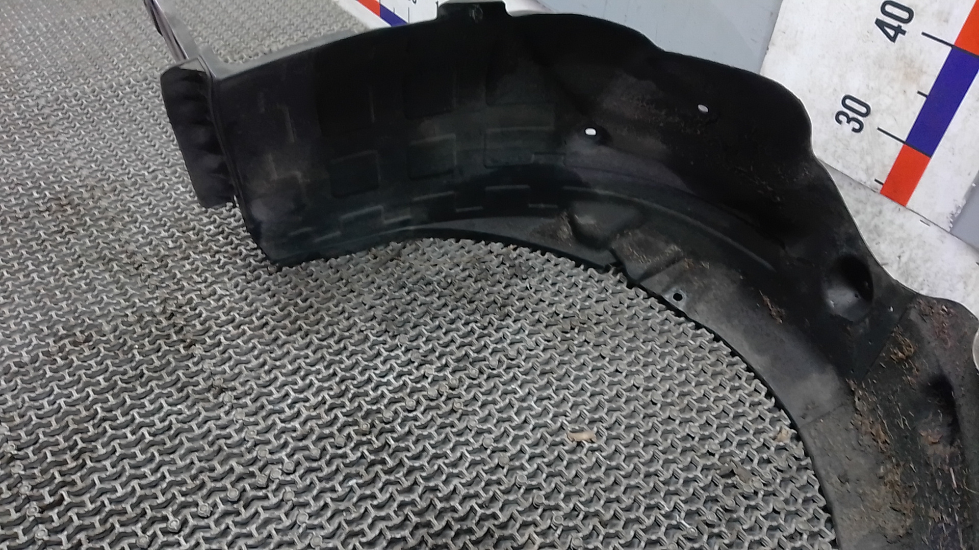 Локер передний правый