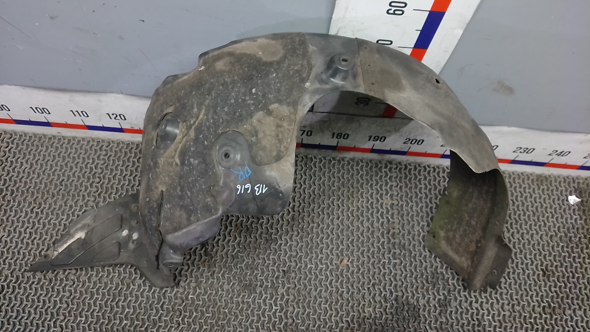 Локер передний правый