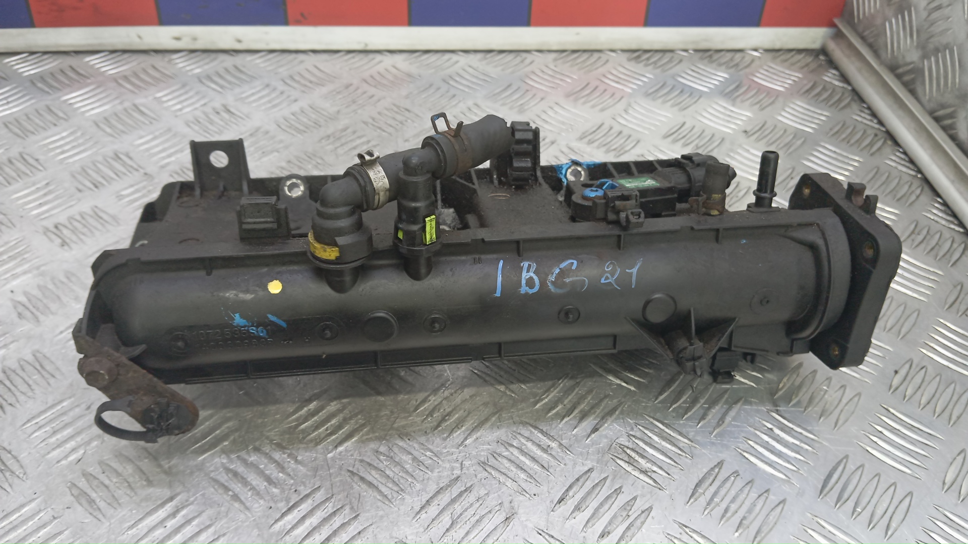 Коллектор впускной