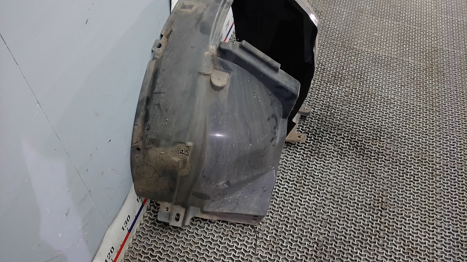 Локер передний левый