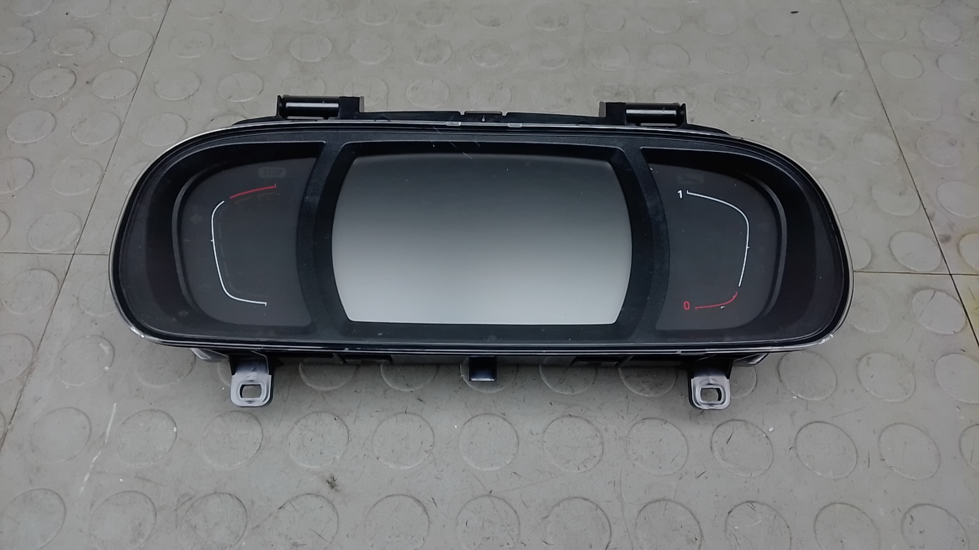 Панель приборов