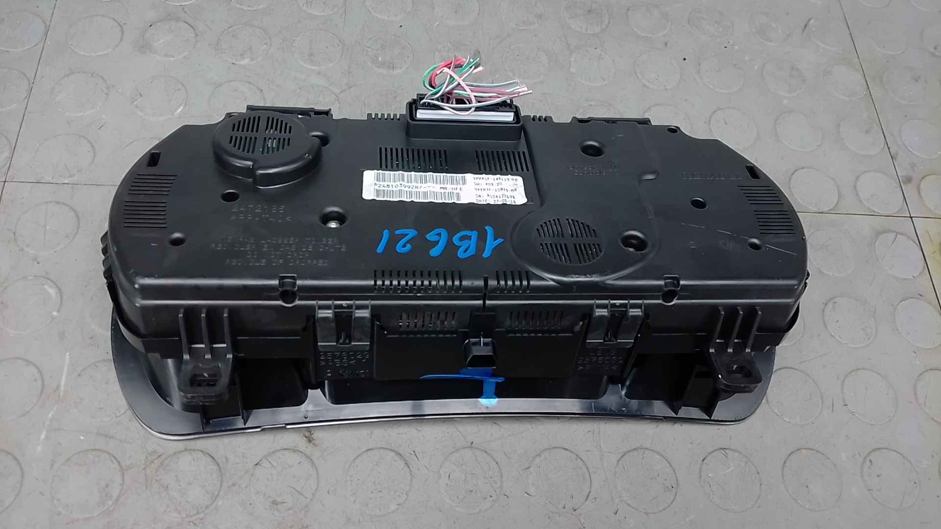 Панель приборов