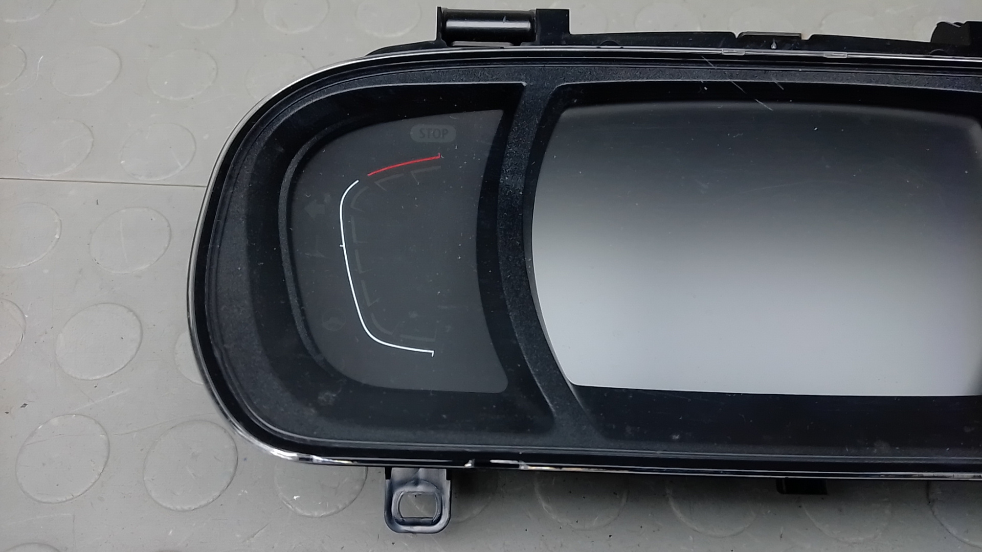 Панель приборов