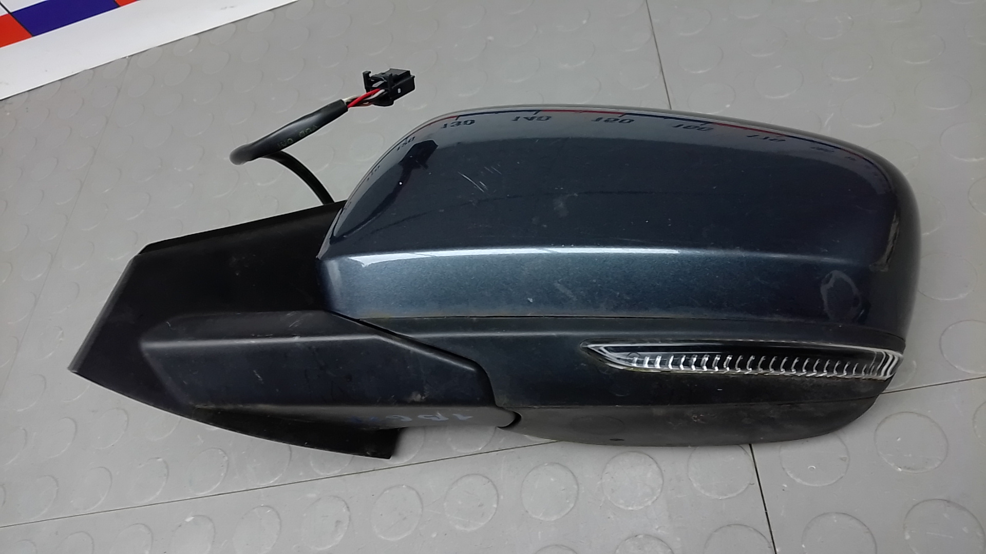 Зеркало левое электрическое