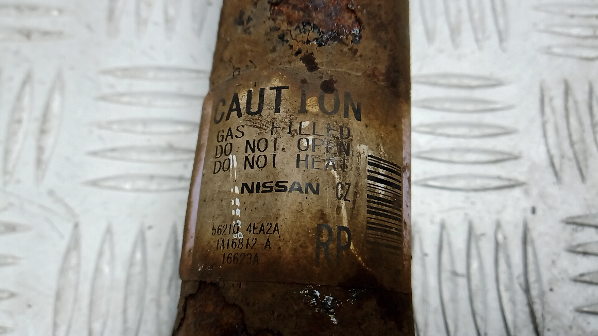 Амортизатор задний (стойка)