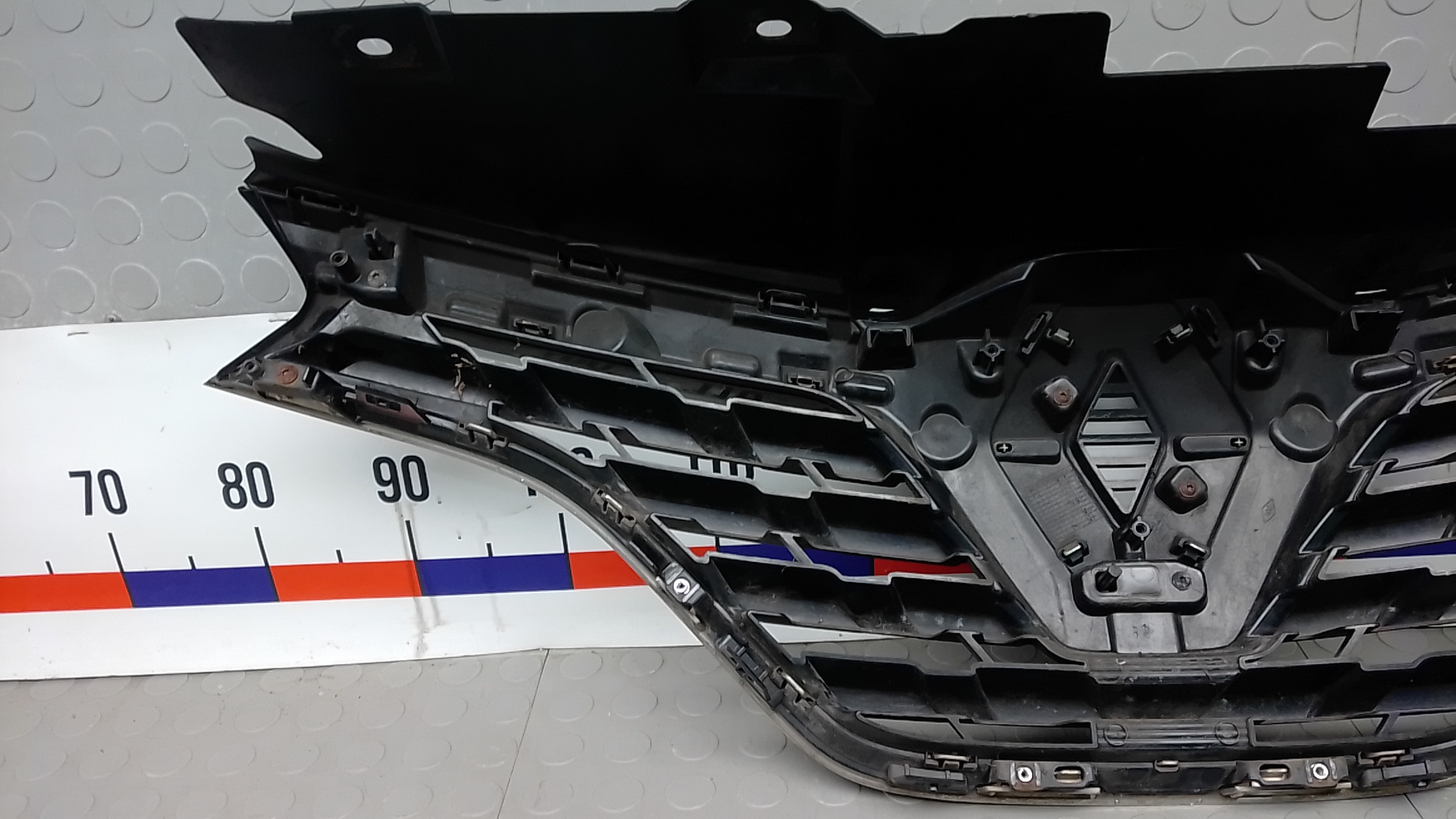 Решетка радиатора