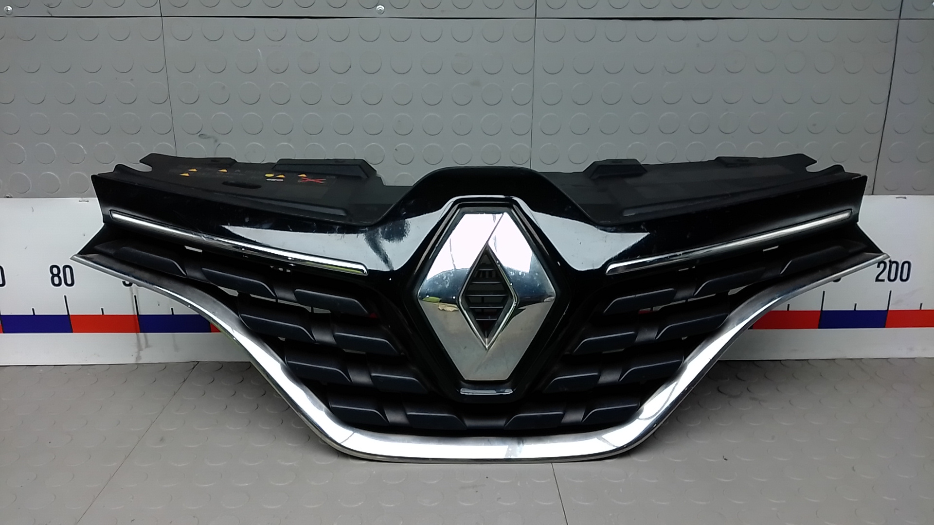 Решетка радиатора