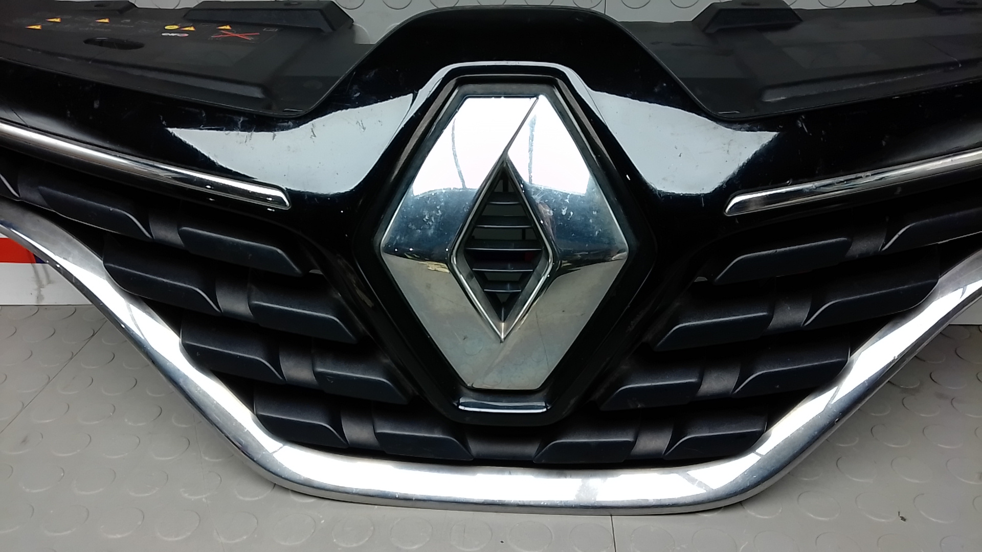 Решетка радиатора