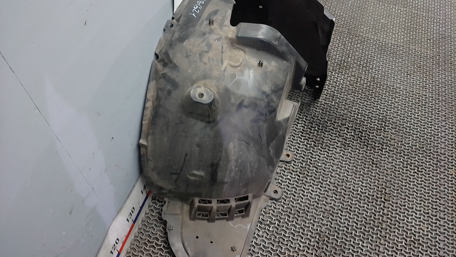 Локер передний правый