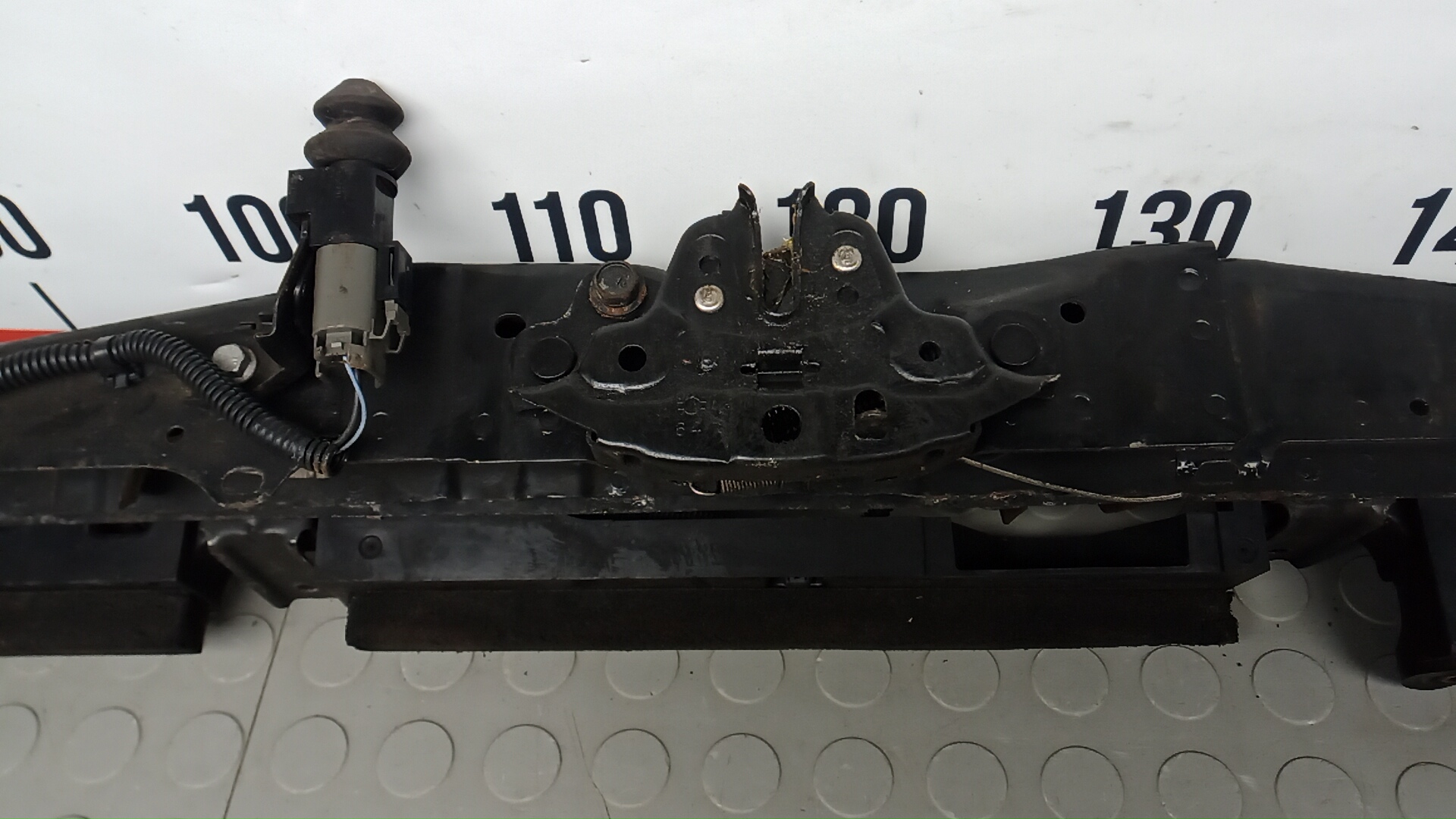 Панель передняя (телевизор)