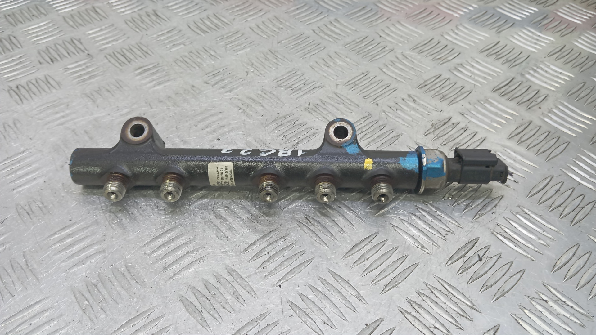 Рейка топливная (рампа)